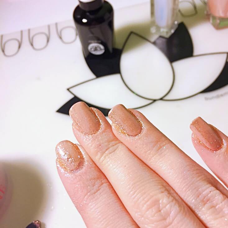 Chrome Powder Nails Tutorial The Aesthetic Edge