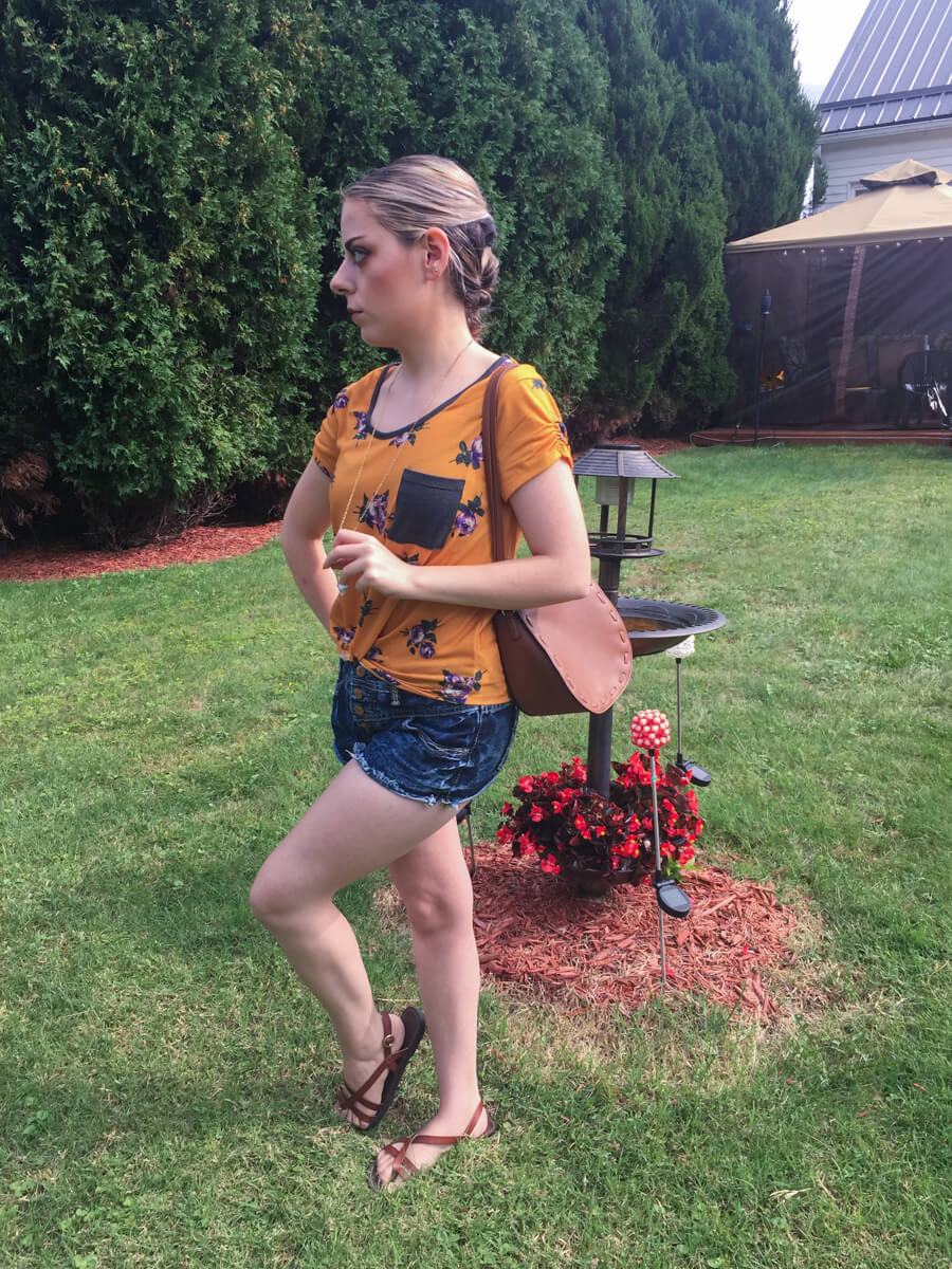 5 Mustard Yellow Outfit Ideas To Steal The Aesthetic Edge