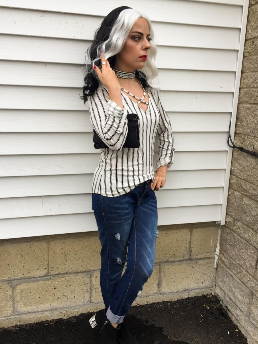 cross front black and white stripe shirt outfit