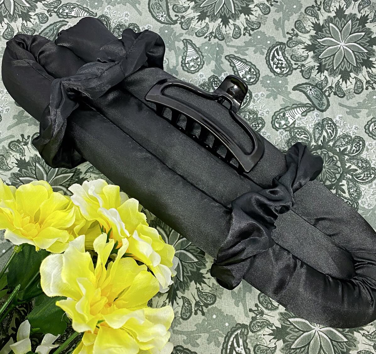 Bathrobe Curls Heatless Curls Tutorial & Review