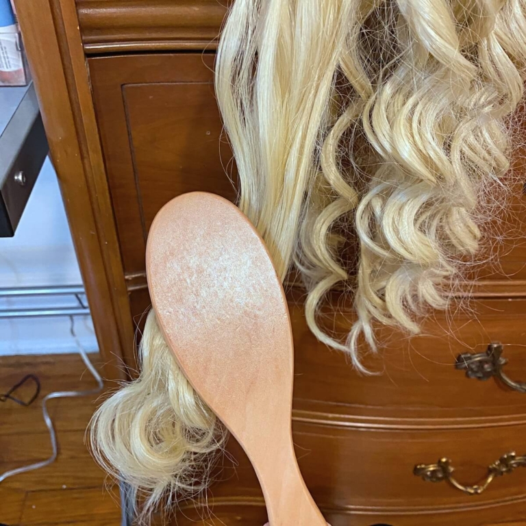 Detangling Wigs Easy Synthetic Method At Home