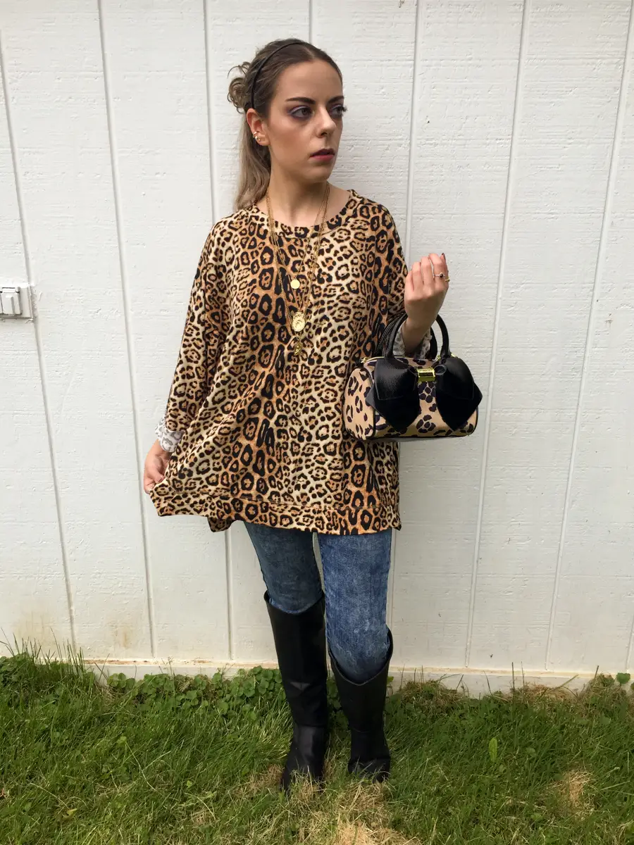 oversized cuff sleeve leopard tunic outfit