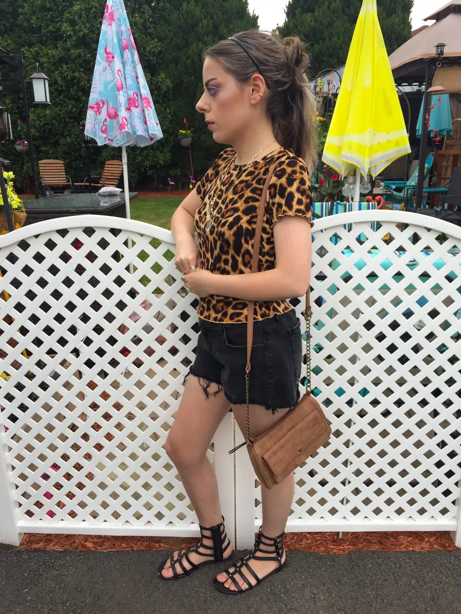 lettuce edge ribbed leopard shirt outfit