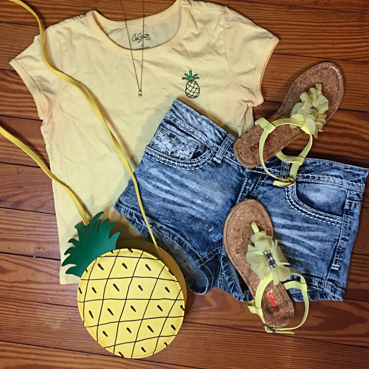 Pineapple Outfits: 9 Women's Looks To Steal As A Fashion Maven