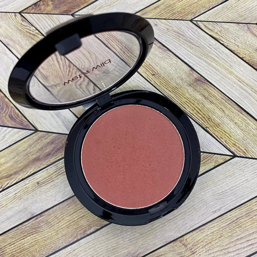 wet n wild coloricon Blush in Mellow Wine