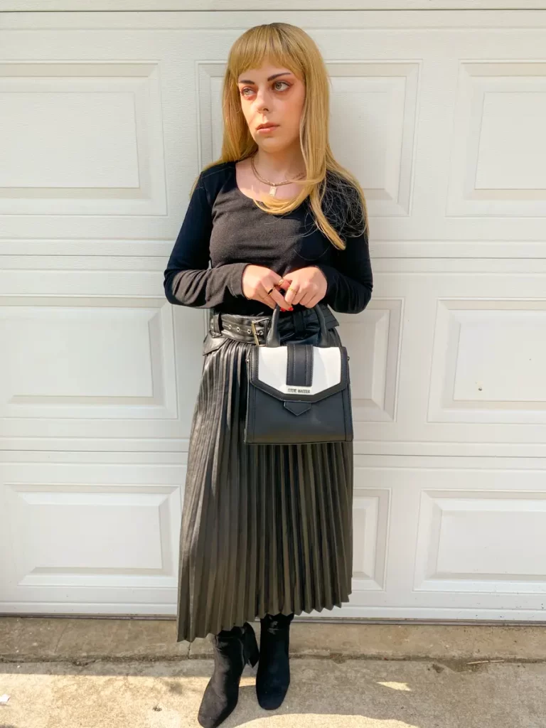 everyday basic pleated midi skirt outfit