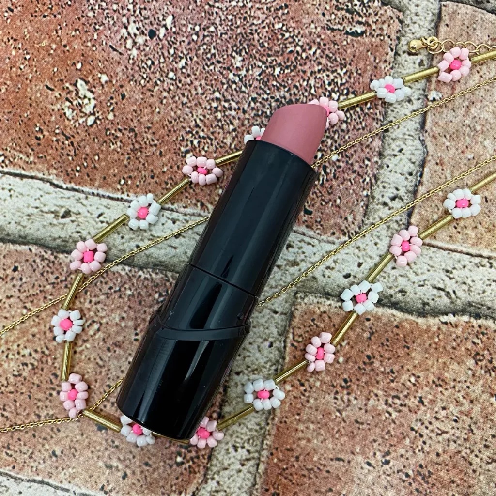wet n wild Silk Finish Lipstick in Will You Be With Me?