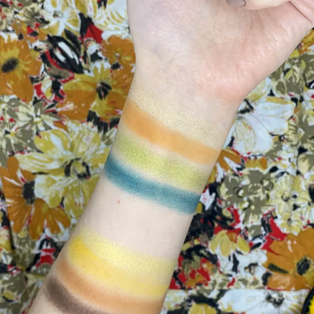 elf Good Vibes Only Eyeshadow Palette psychedelic dreams swatches