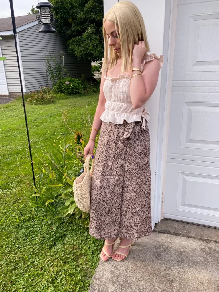 summer wrap skirt outfit