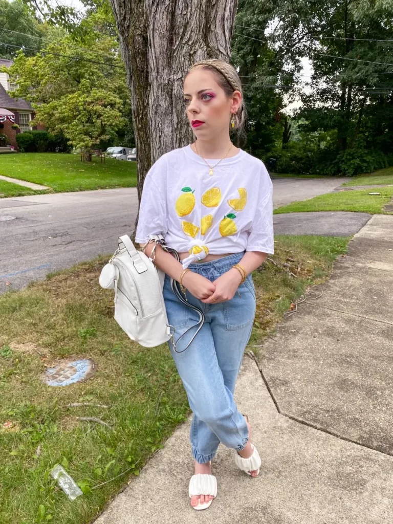 lemon print graphic tee outfit