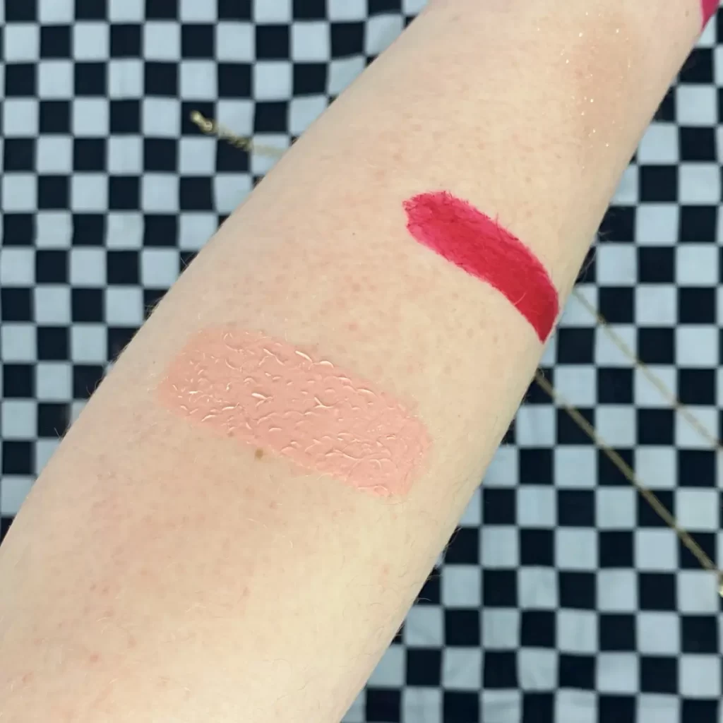 gxve Bubble Pop Electric High-Shine Lip Gloss in Sweet Tooth swatch