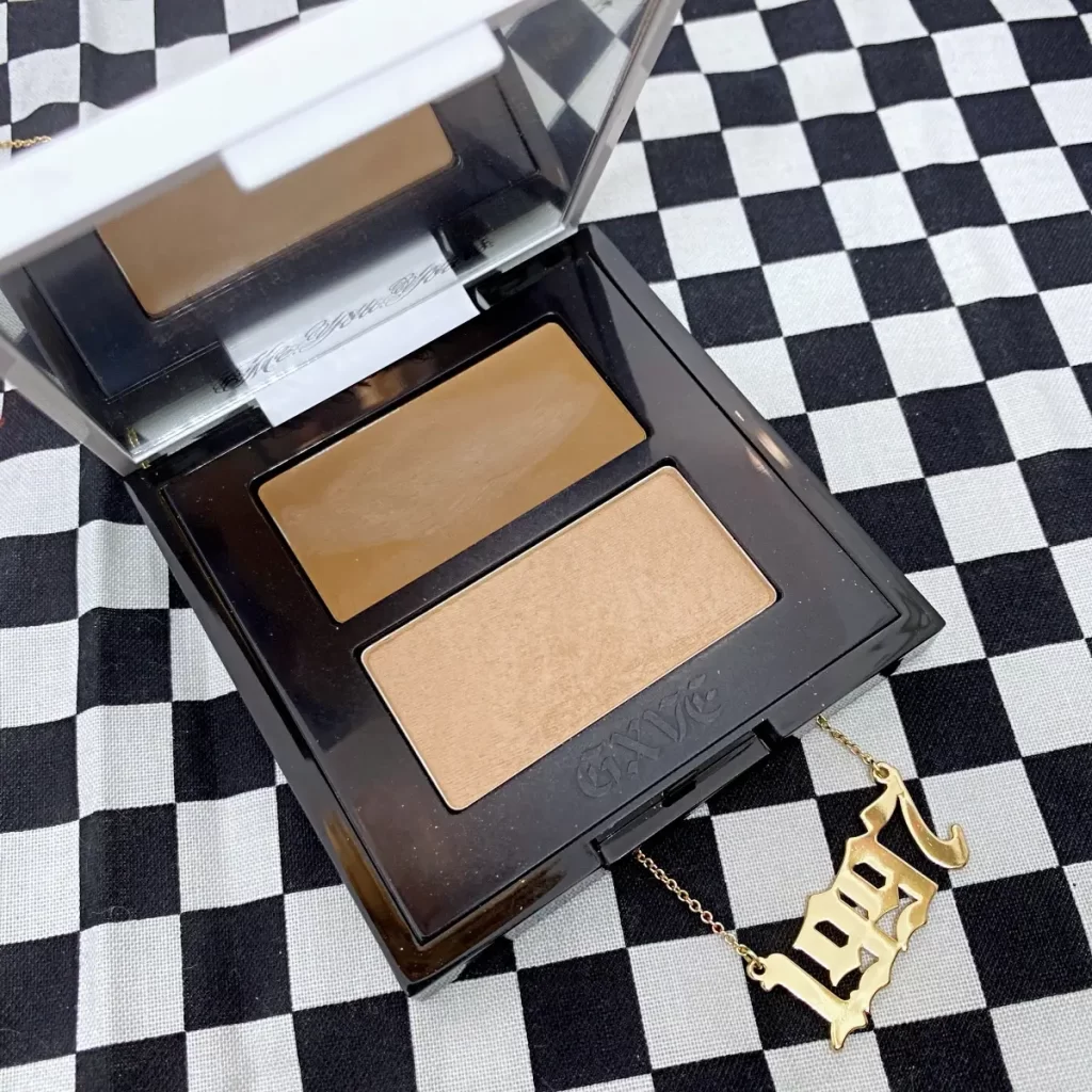 gxve Pick It Up Contour & Bronzer Duo in Heatin' Up