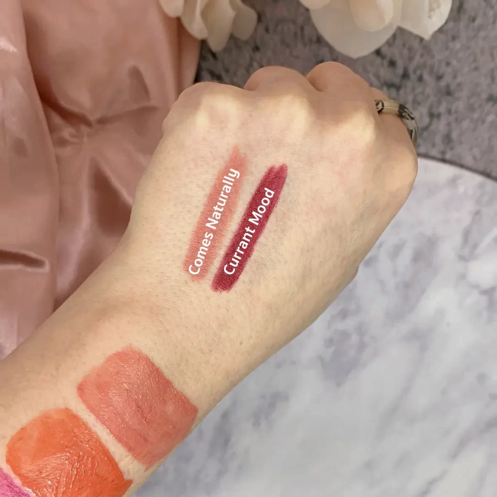 wet n wild perfectpout Gel Lip Liner swatches currant mood comes naturally