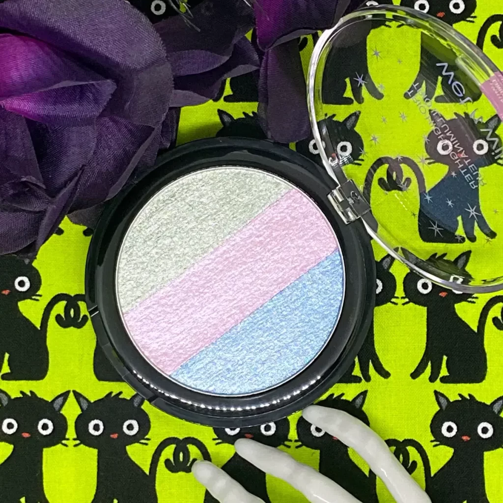 wet n wild fantasy makers trio highlighter cosmic dust