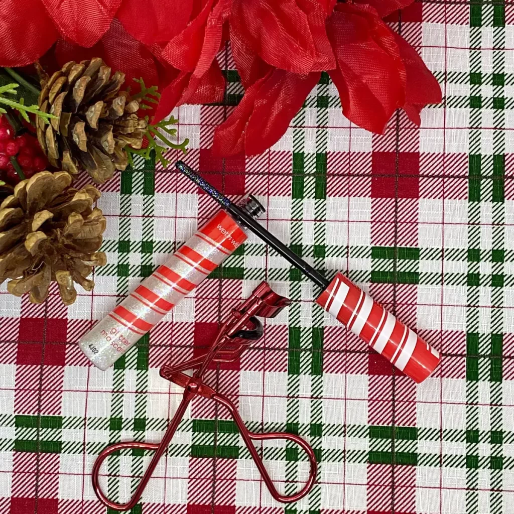 wet n wild holiday Glitter Mascara & Eyelash Curler Set