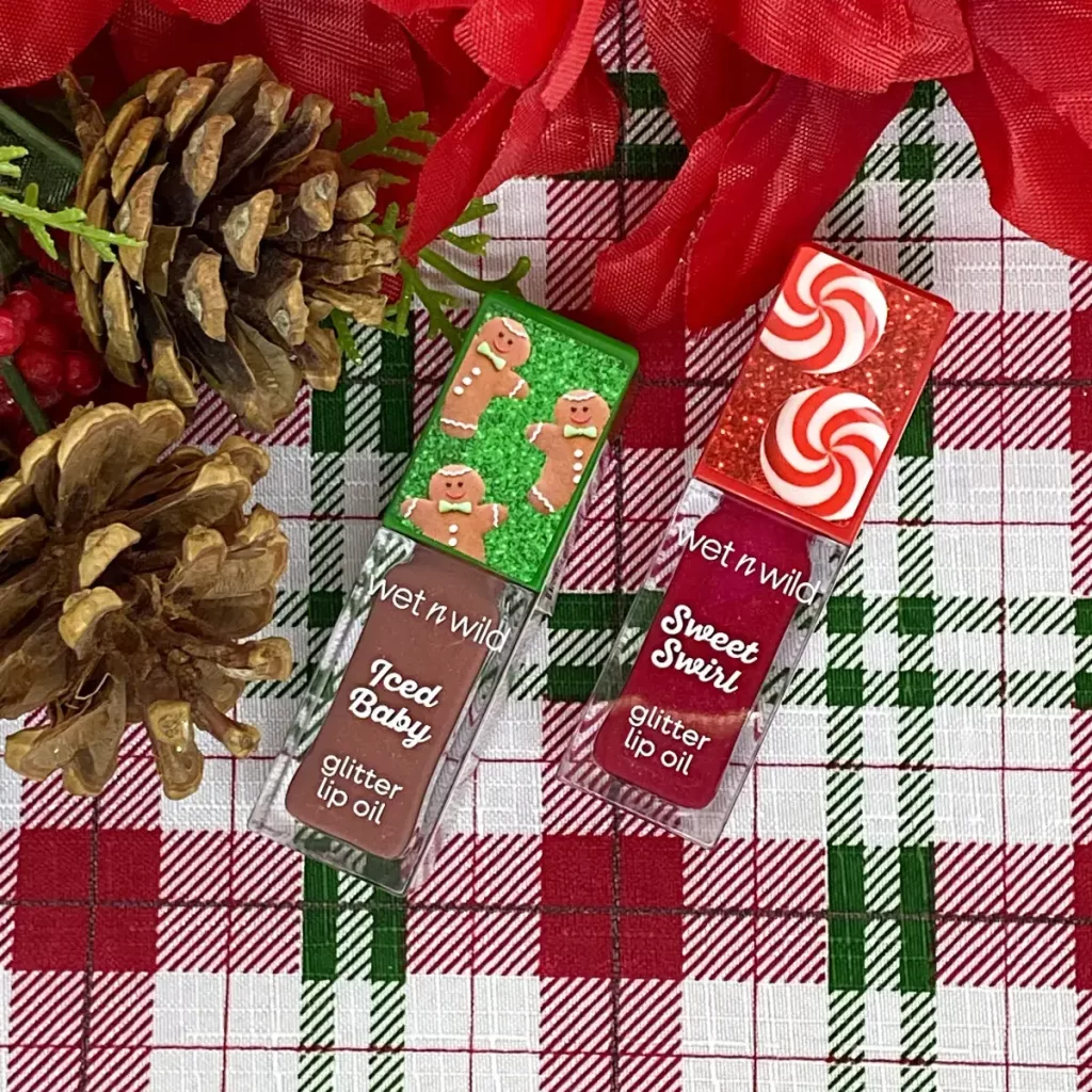 wet n wild holiday Glitter Lip Oil