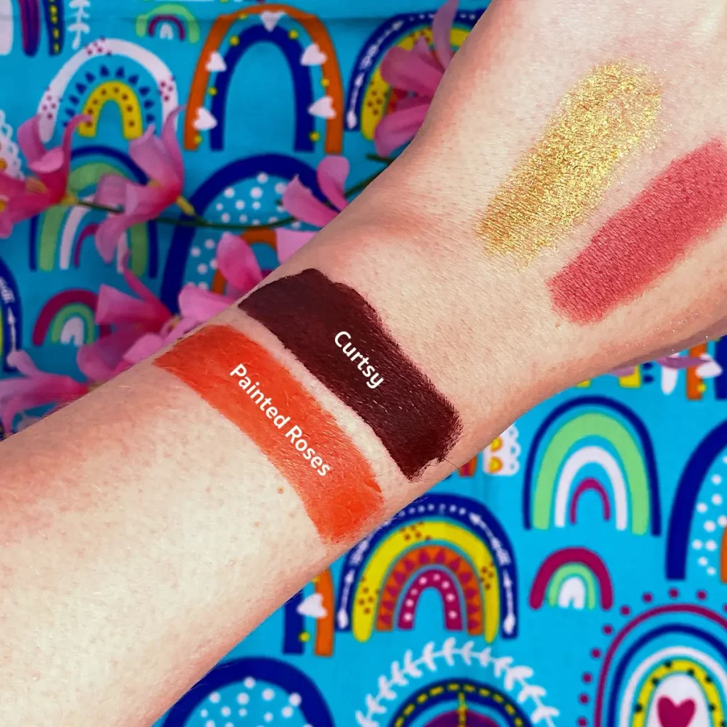 wet n wild Alice in Wonderland Lipstick swatches