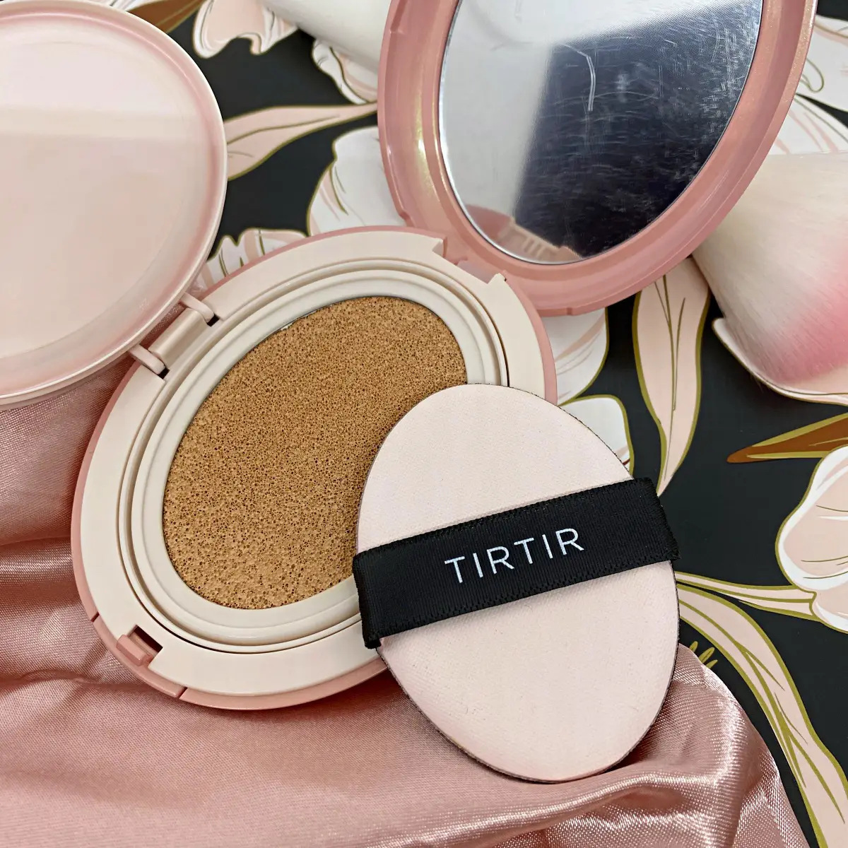 TIRTIR Mask Fit All Cover Pink Cushion Foundation