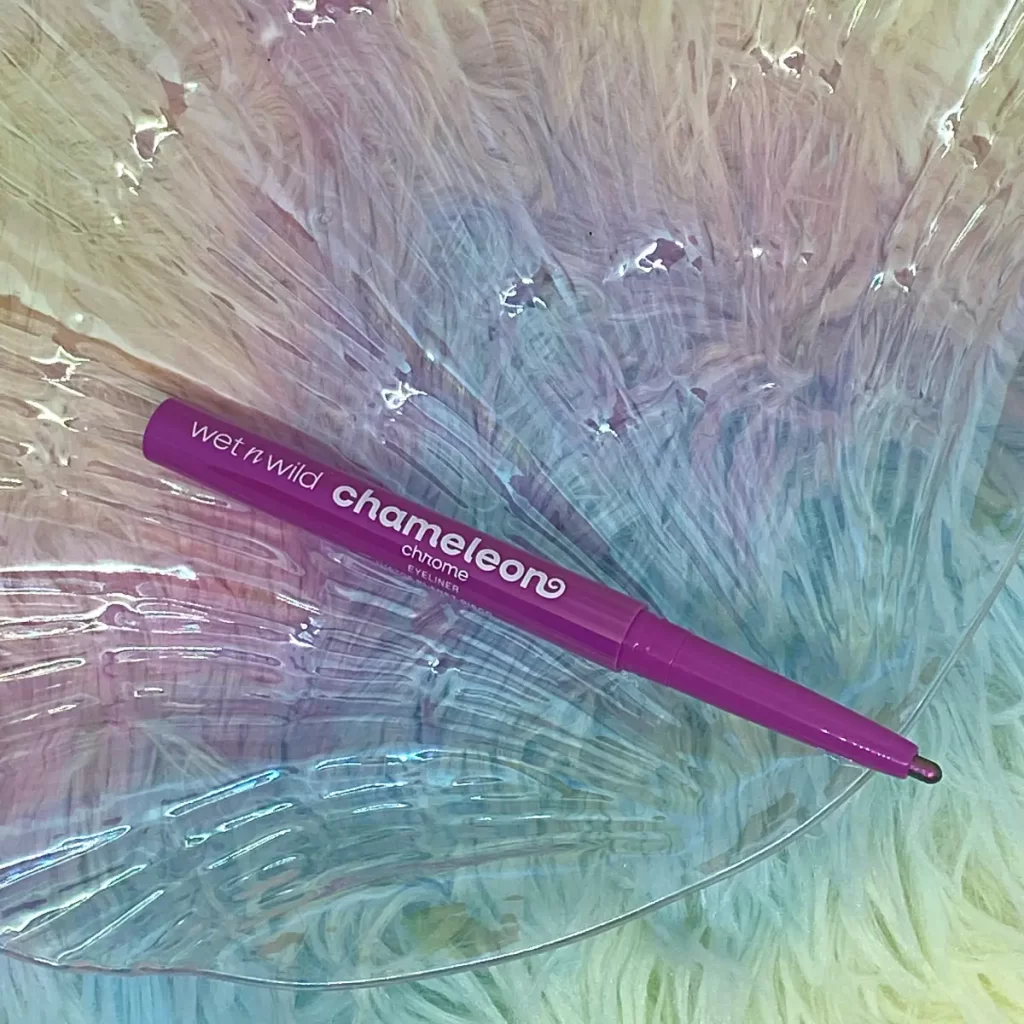 wet n wild Chameleon Chrome Eyeliner planet disco